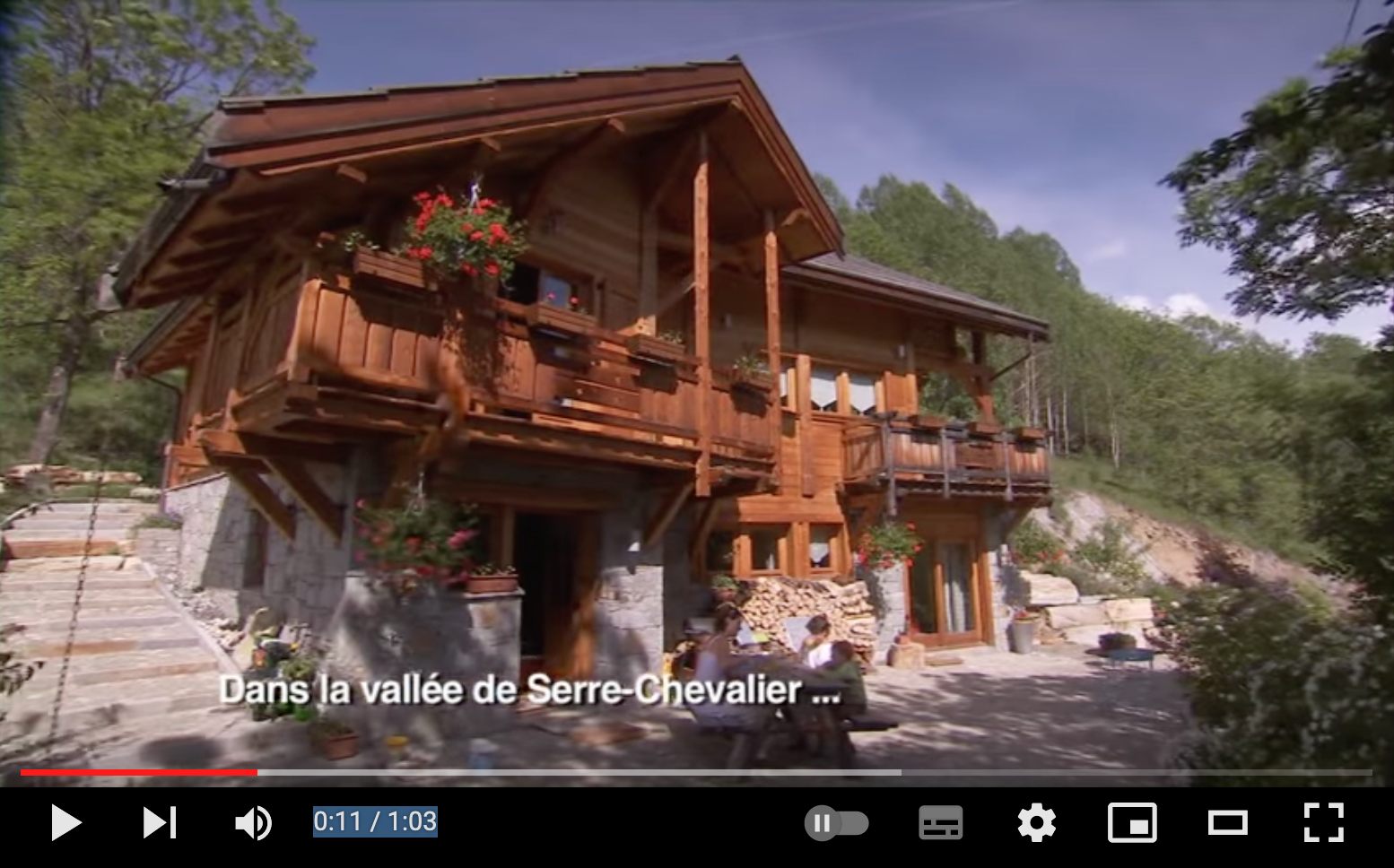 chalets-bayrou-vidéo-TF1-du-côté-de-chez-vous